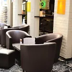 Tribe Centre Gare