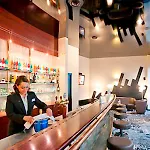 Tribe Centre Gare 4*