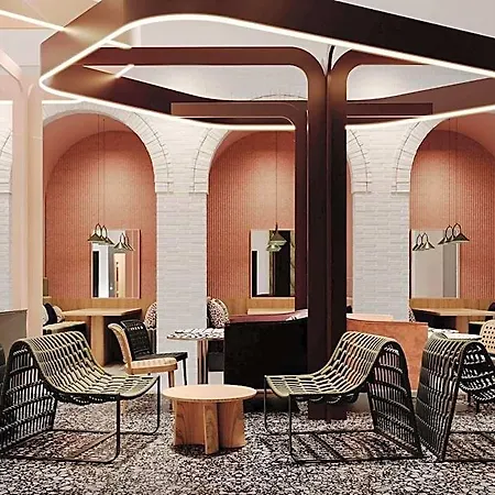 Szálloda Tribe Centre Gare 4*