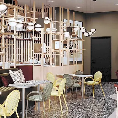 Hotel Tribe Centre Gare 4*