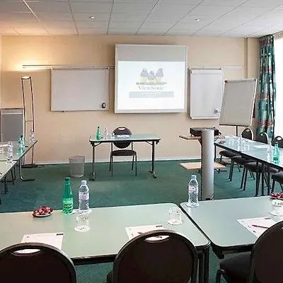 Otel Mercure Centre Gare 4*